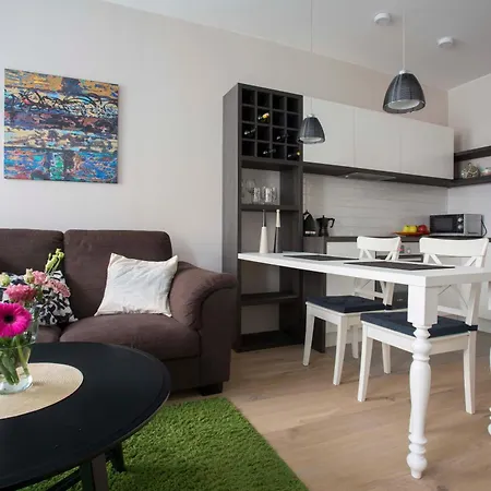 Baron's Town Hall Apartment