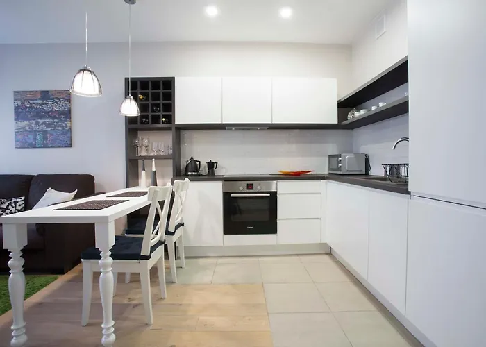 דירה Baron's Town Hall